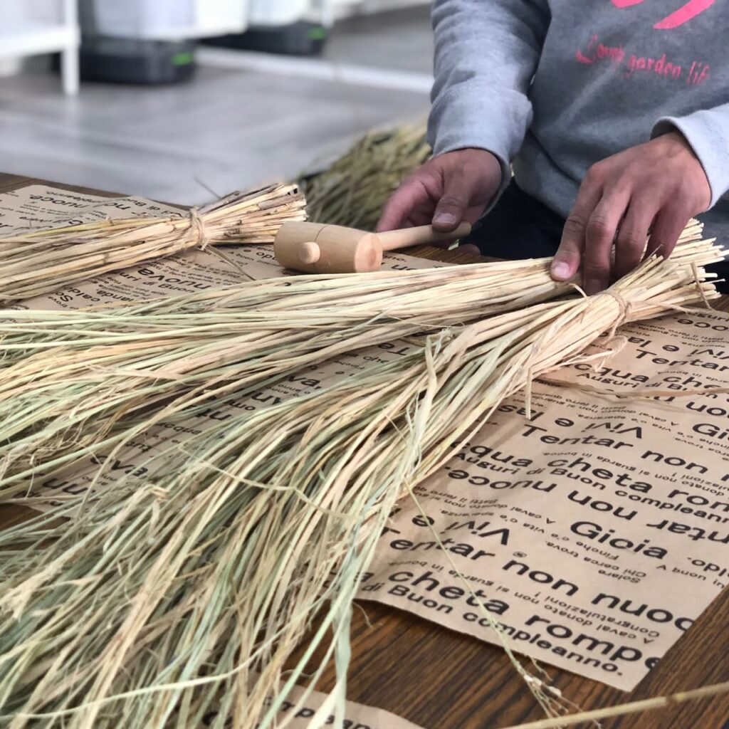 シミズガーデンの2020年12月のしめ縄レッスン1