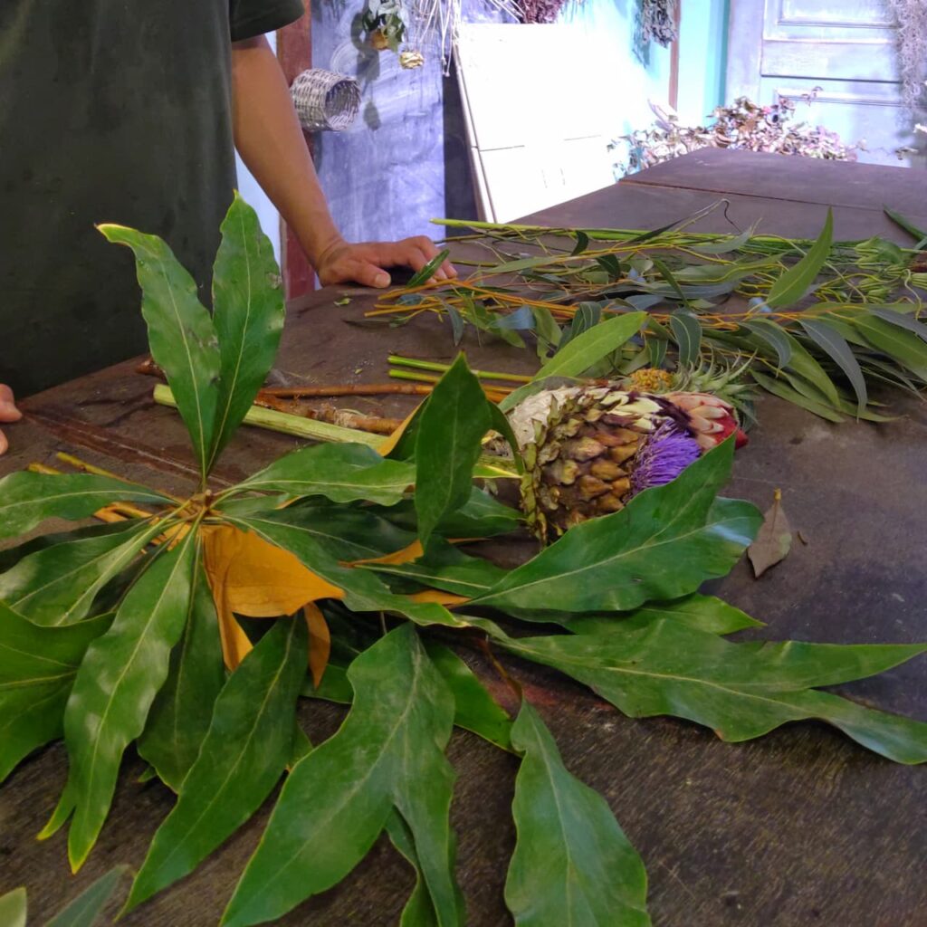 シミズガーデンのお花の定期便ブーケの作り方