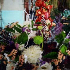 お供え花のアレンジメント