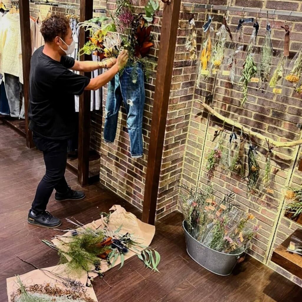 in the groove yao 15th 店内装花とノベルティ3