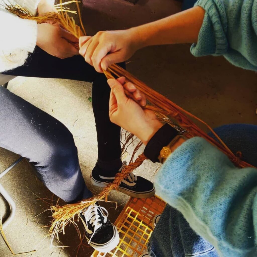 2021年12月のシミズガーデンしめ縄ワークショップ8