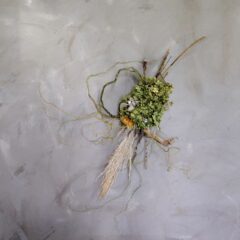 ドライフラワーと流木のオブジェ