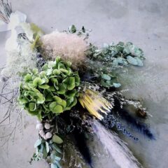 グリーンのあじさいでウェディングドライブーケ