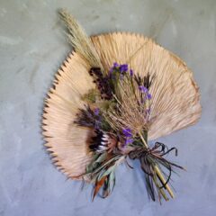 インパクトのある壁掛けスワッグ